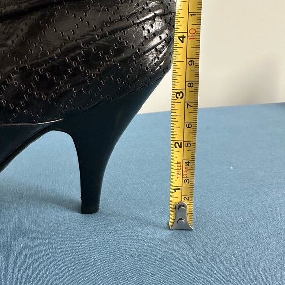 NWOT Nine West booties. Black leather, size 8.5 - Picture 6 of 6